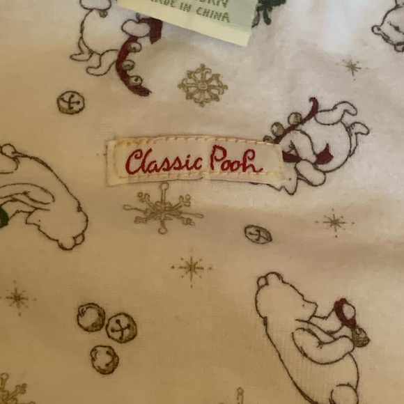 Disney classic pooh newborn Christmas bodysuit - Picture 3 of 5